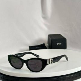 Picture of Dior Sunglasses _SKUfw57302896fw